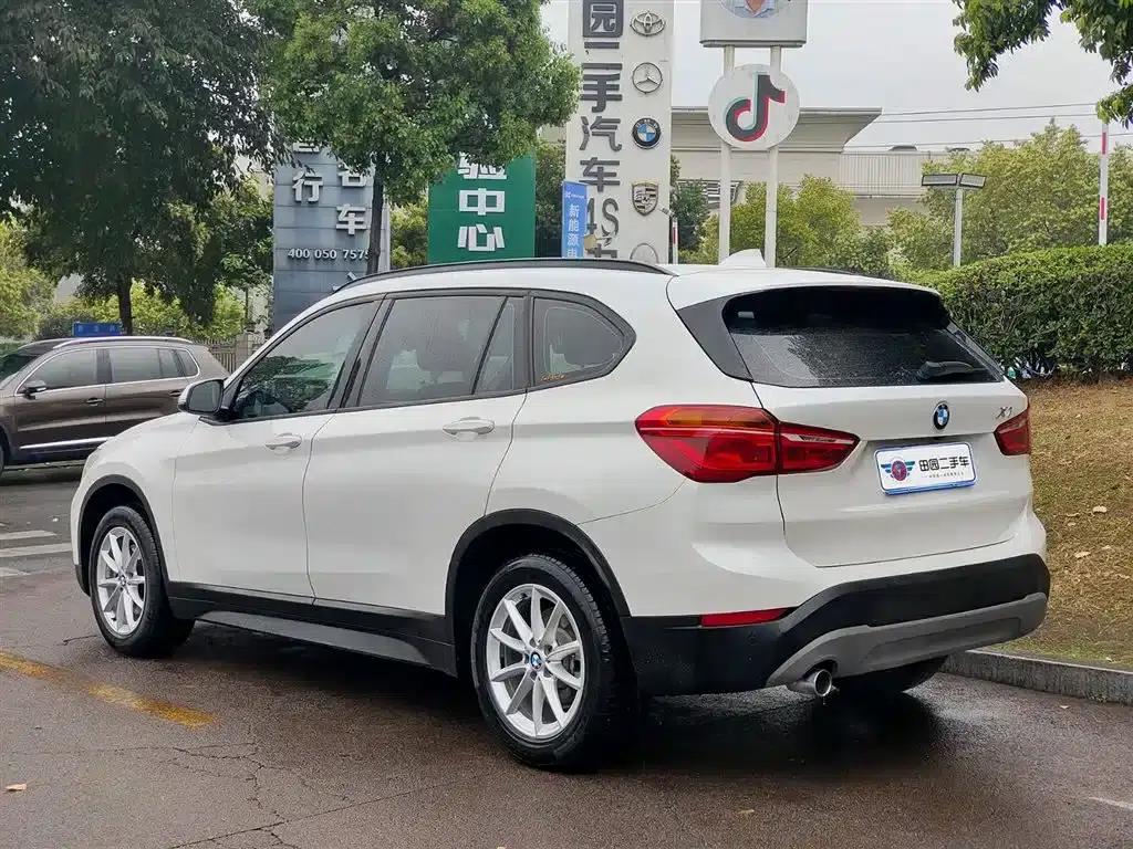 BMW X1 2019 sDrive18Li Fashion Edition — миниатюра 4
