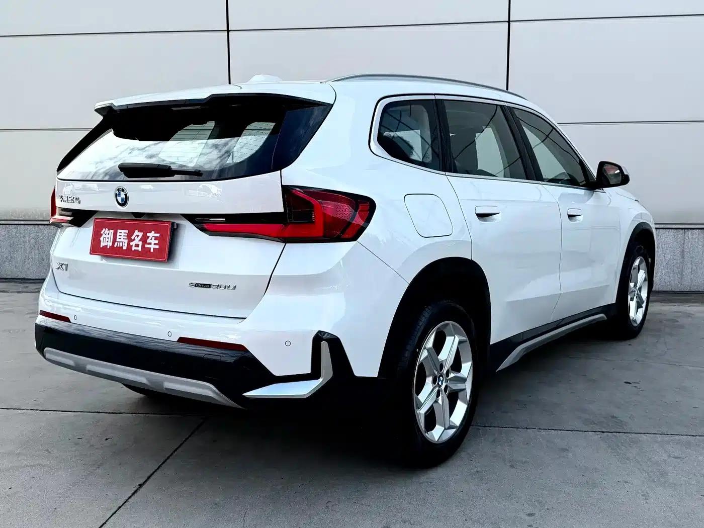 2023 BMW X1 sDrive20Li X Design Package — миниатюра 3