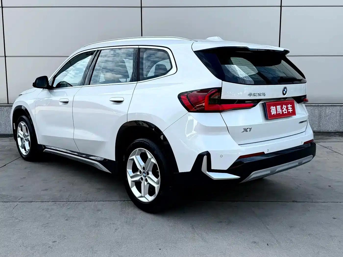 2023 BMW X1 sDrive20Li X Design Package — миниатюра 6