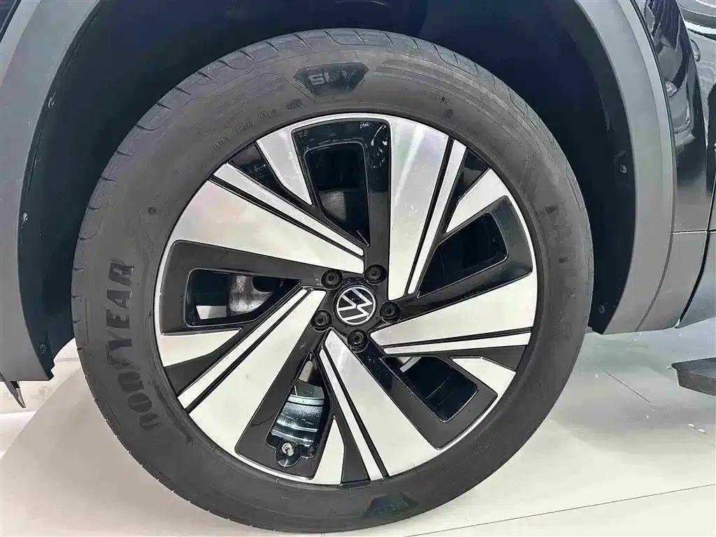2023 Volkswagen Teramont 380TSI 4WD Premium Luxury Edition — миниатюра 4