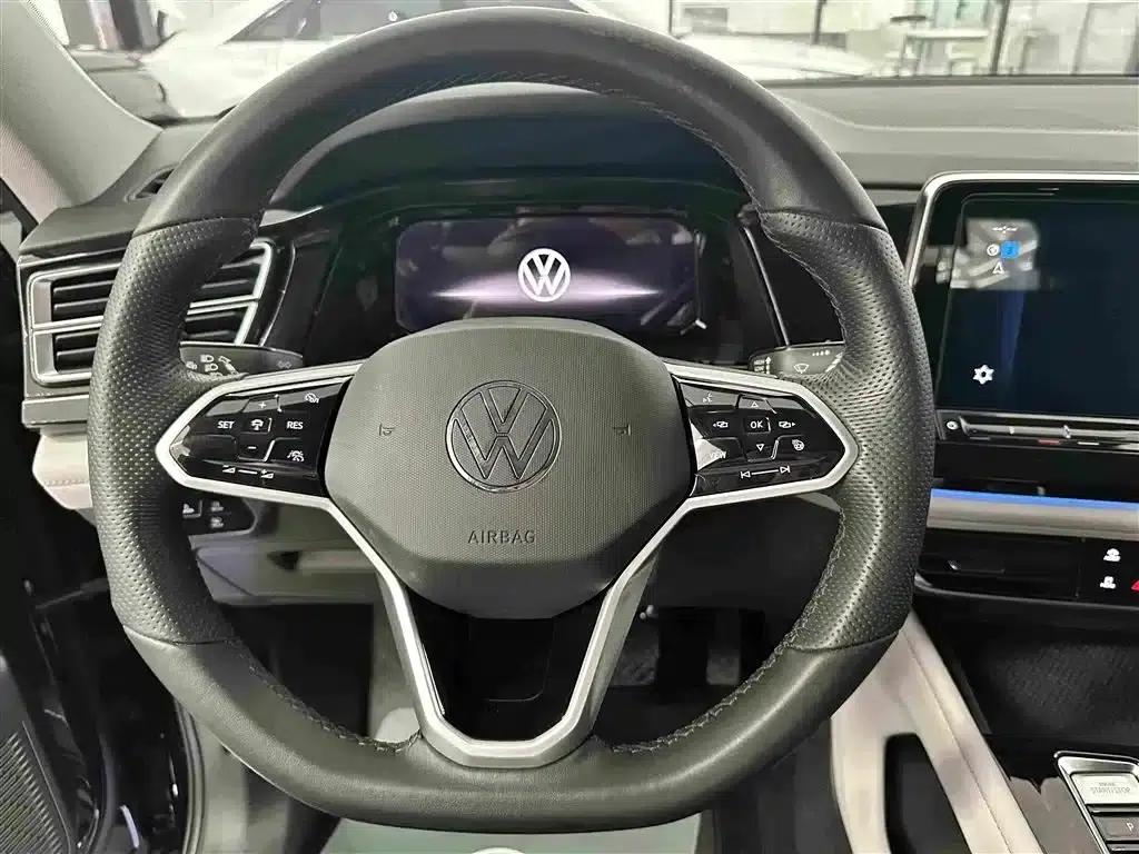 2023 Volkswagen Teramont 380TSI 4WD Premium Luxury Edition — миниатюра 5