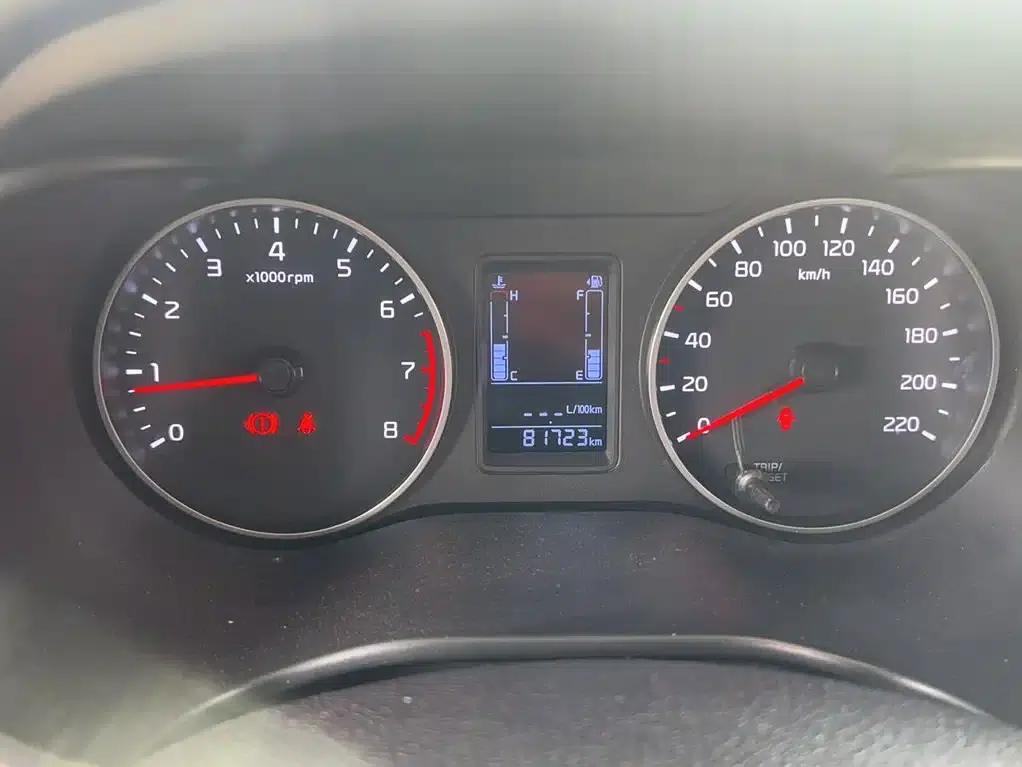 Kia K2 2017 1.4L Manual Smart Fashion Edition — миниатюра 11