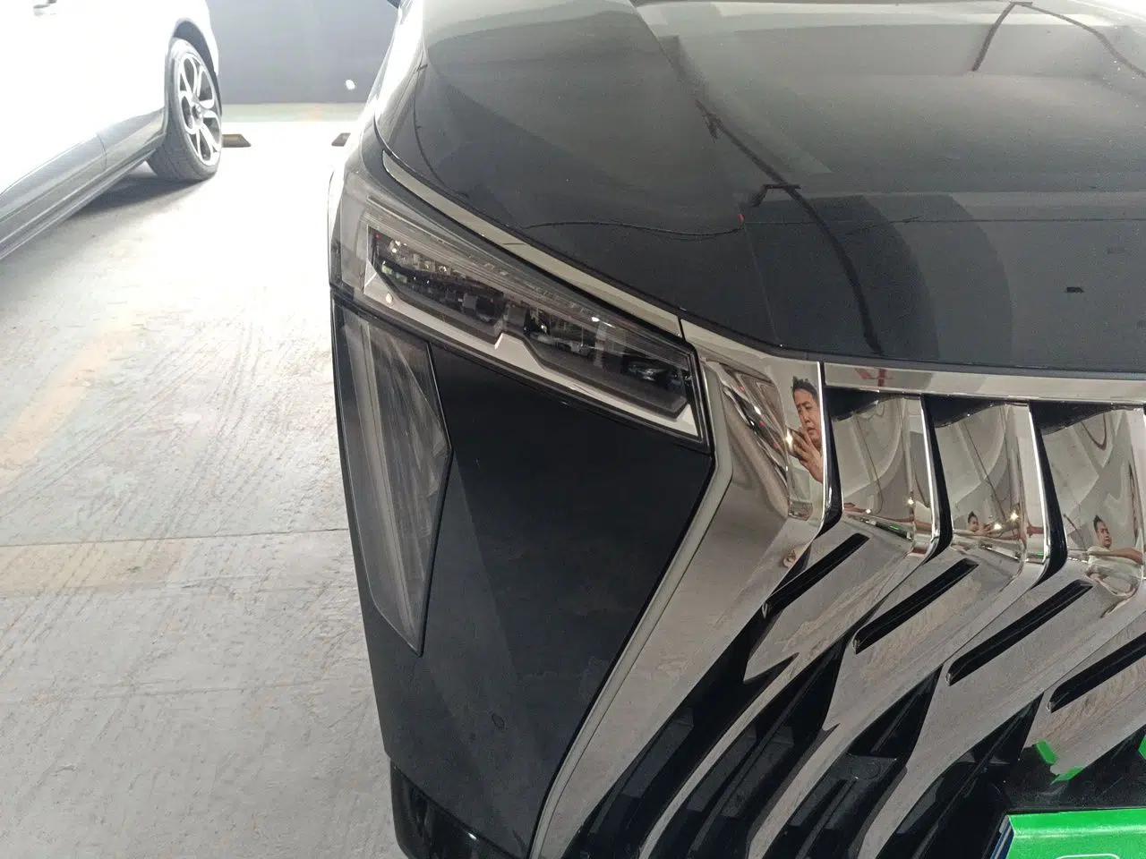 GAC Trumpchi M8 2023 Zongshi Series Dual-Motor Flagship Edition — миниатюра 7
