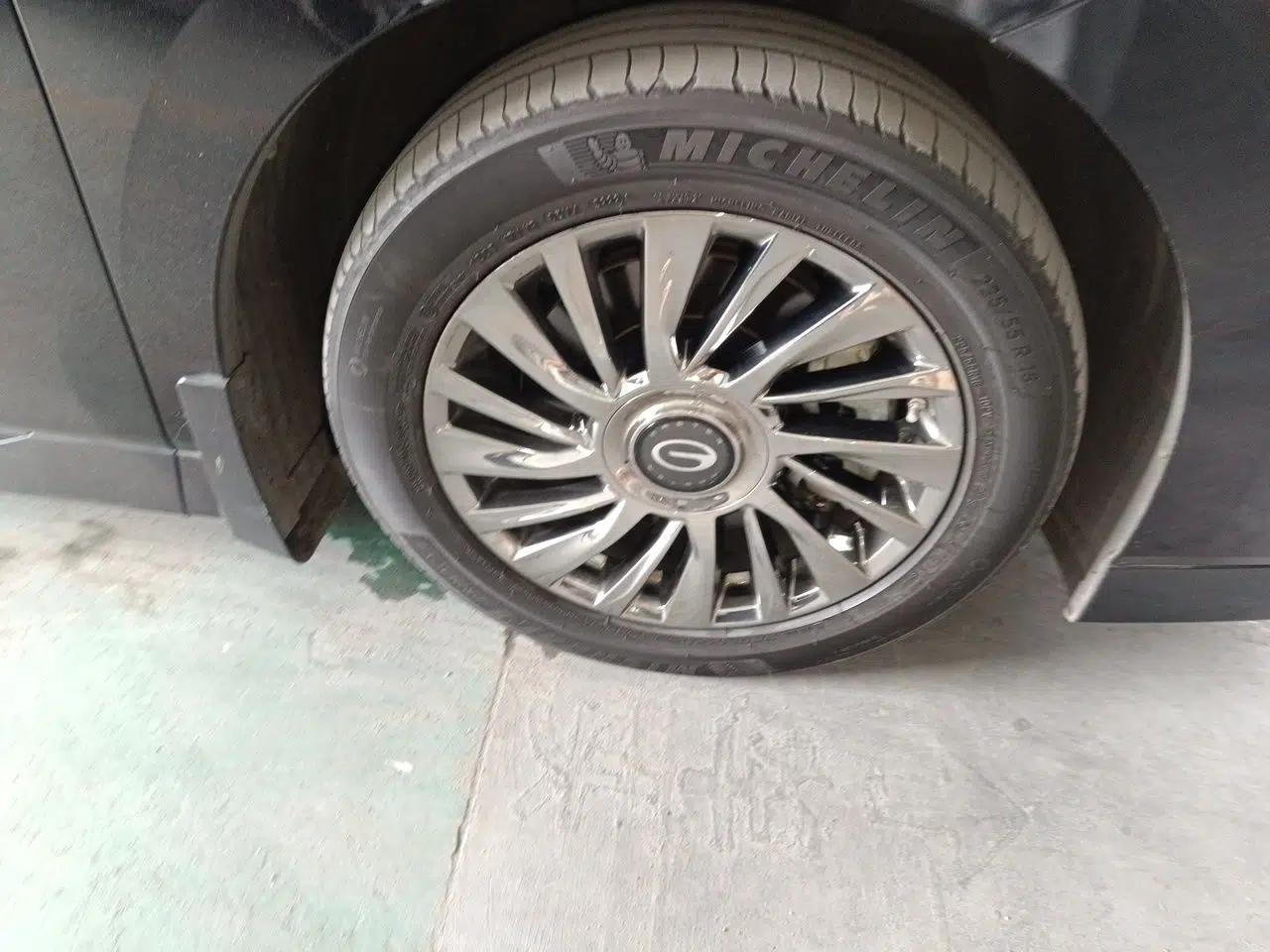 GAC Trumpchi M8 2023 Zongshi Series Dual-Motor Flagship Edition — миниатюра 8