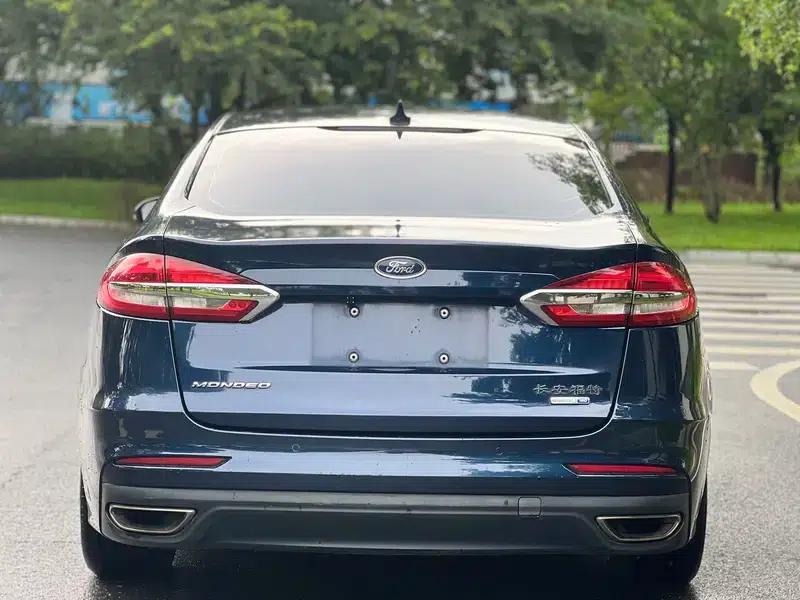 2018 Ford Mondeo EcoBoost 180 Intelligent Fashion Edition (National V Emission Standard) — миниатюра 6