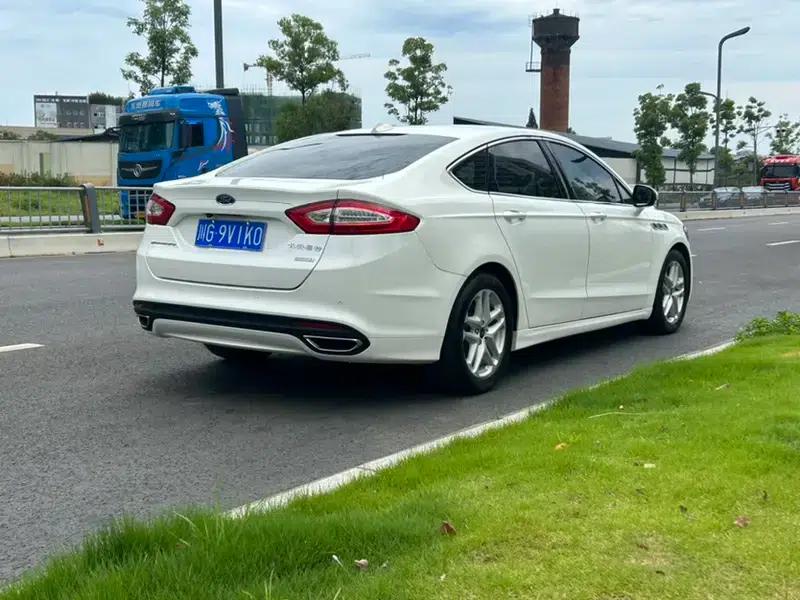 2013 Ford Mondeo 1.5L GTDi180 Fashion Edition — миниатюра 6