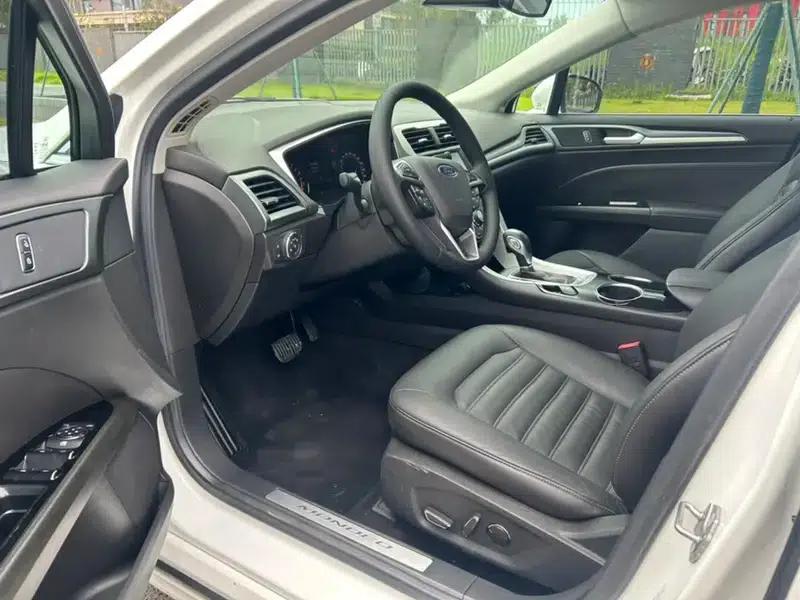 2013 Ford Mondeo 1.5L GTDi180 Fashion Edition — миниатюра 9