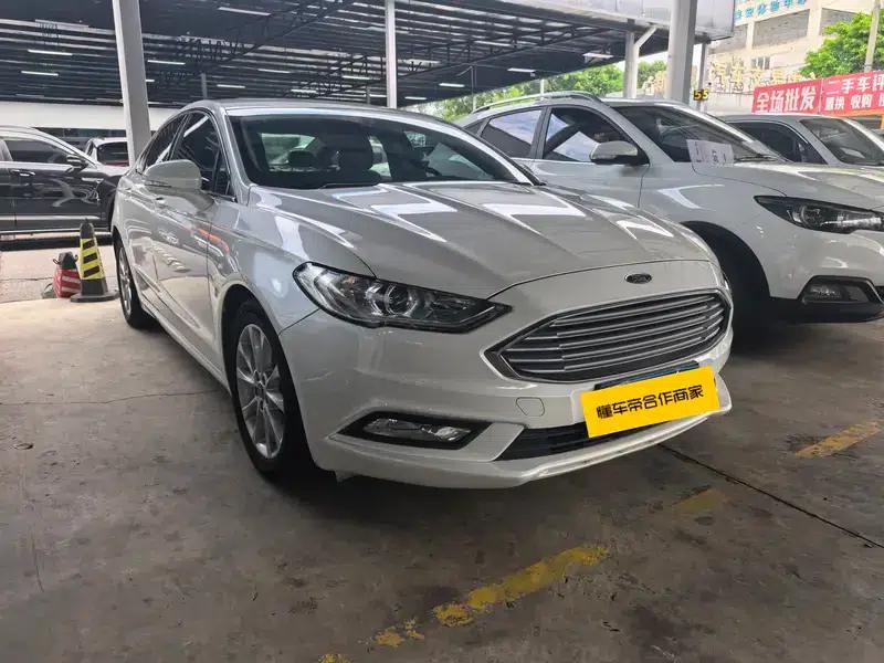 2018 Ford Mondeo EcoBoost 200 Fashion Edition — миниатюра 3
