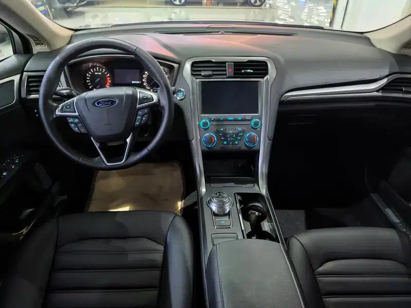 2017 Ford Mondeo EcoBoost 180 Comfort — миниатюра 7