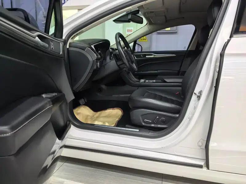 2017 Ford Mondeo EcoBoost 180 Comfort — миниатюра 8