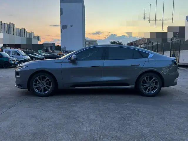 2023 Ford Mondeo EcoBoost 180 Luxury — миниатюра 4