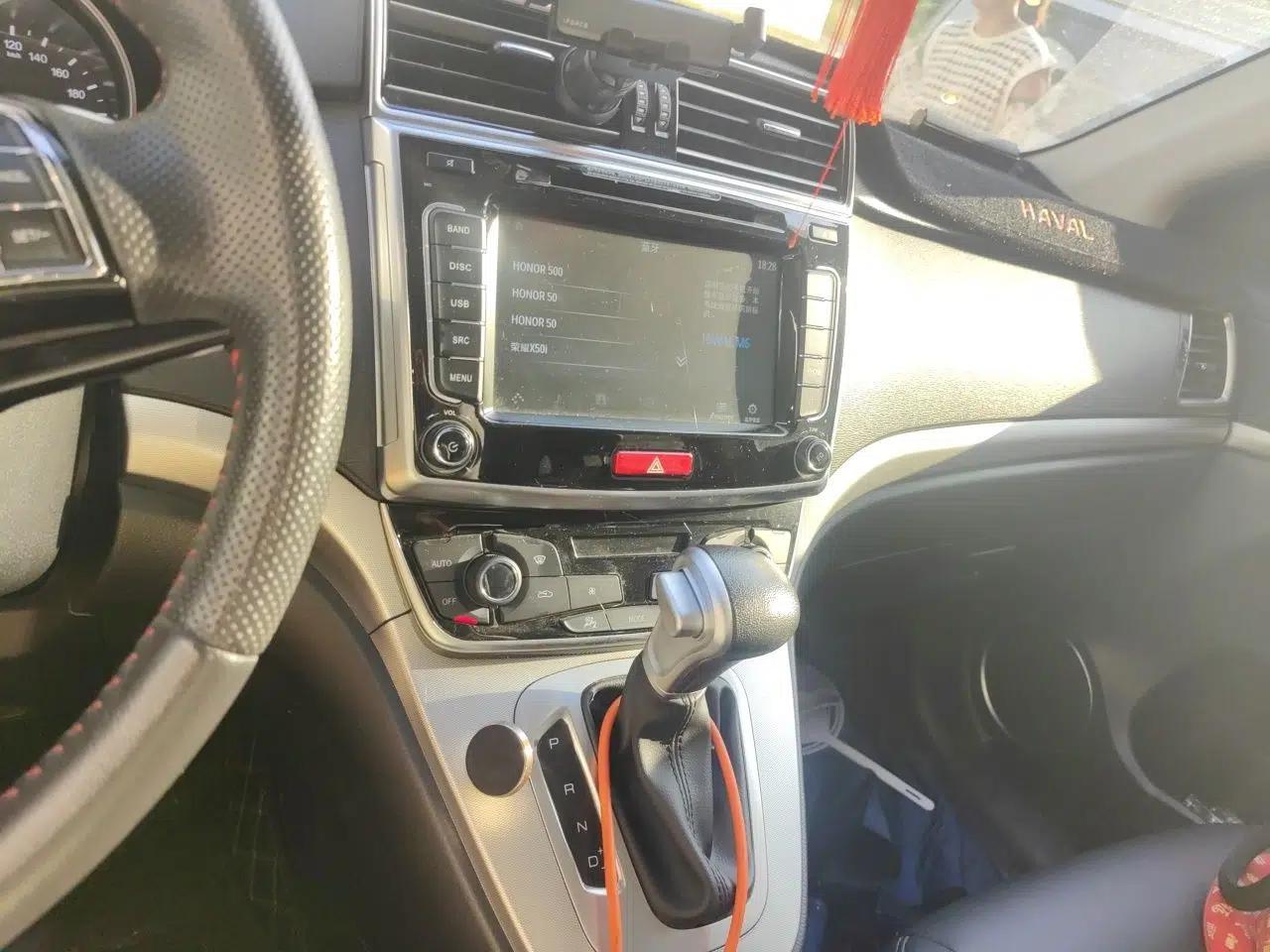 Haval M6 2018 1.5T DCT Two-Wheel Drive Elite Model — миниатюра 13