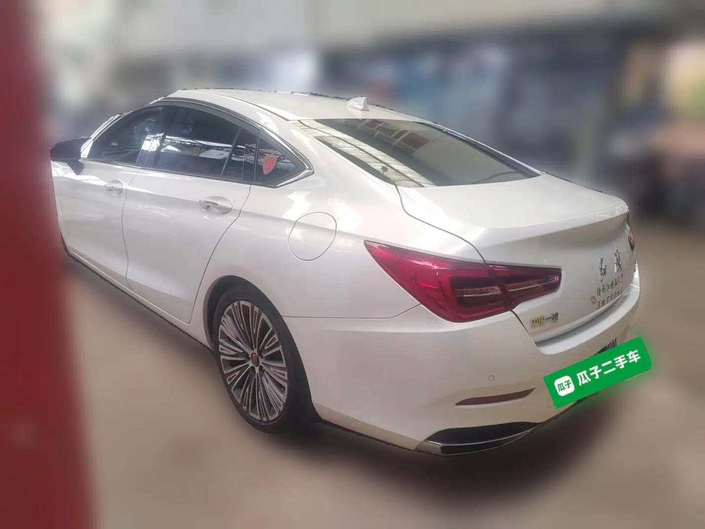 Hongqi H5 2022 Classic Model 1.5T DCT Flagship Edition — миниатюра 4