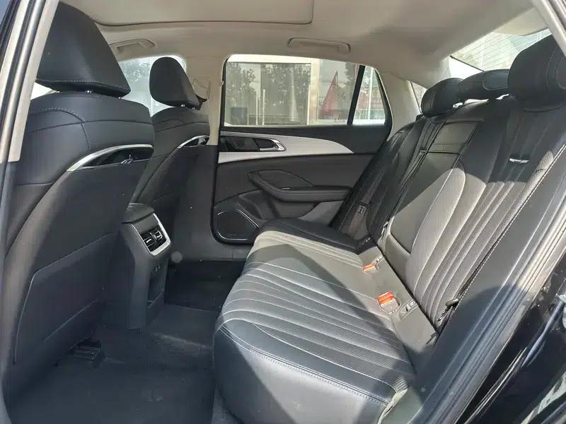 Hongqi H5 2023 1.5T DCT Intelligent Flagship Edition — миниатюра 8