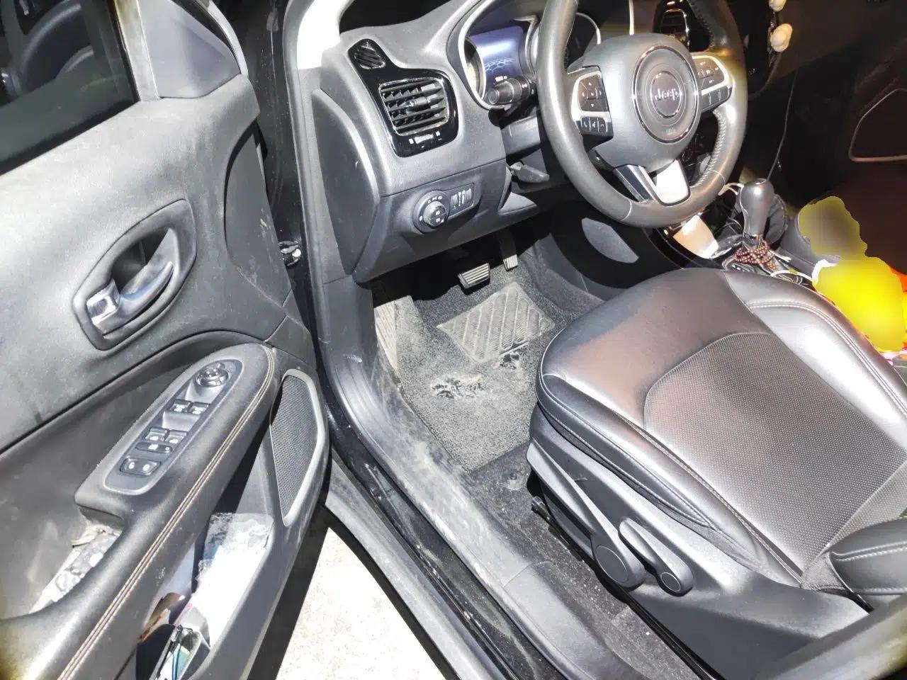 Jeep Compass 2020 220T Automatic Elite Edition — миниатюра 16