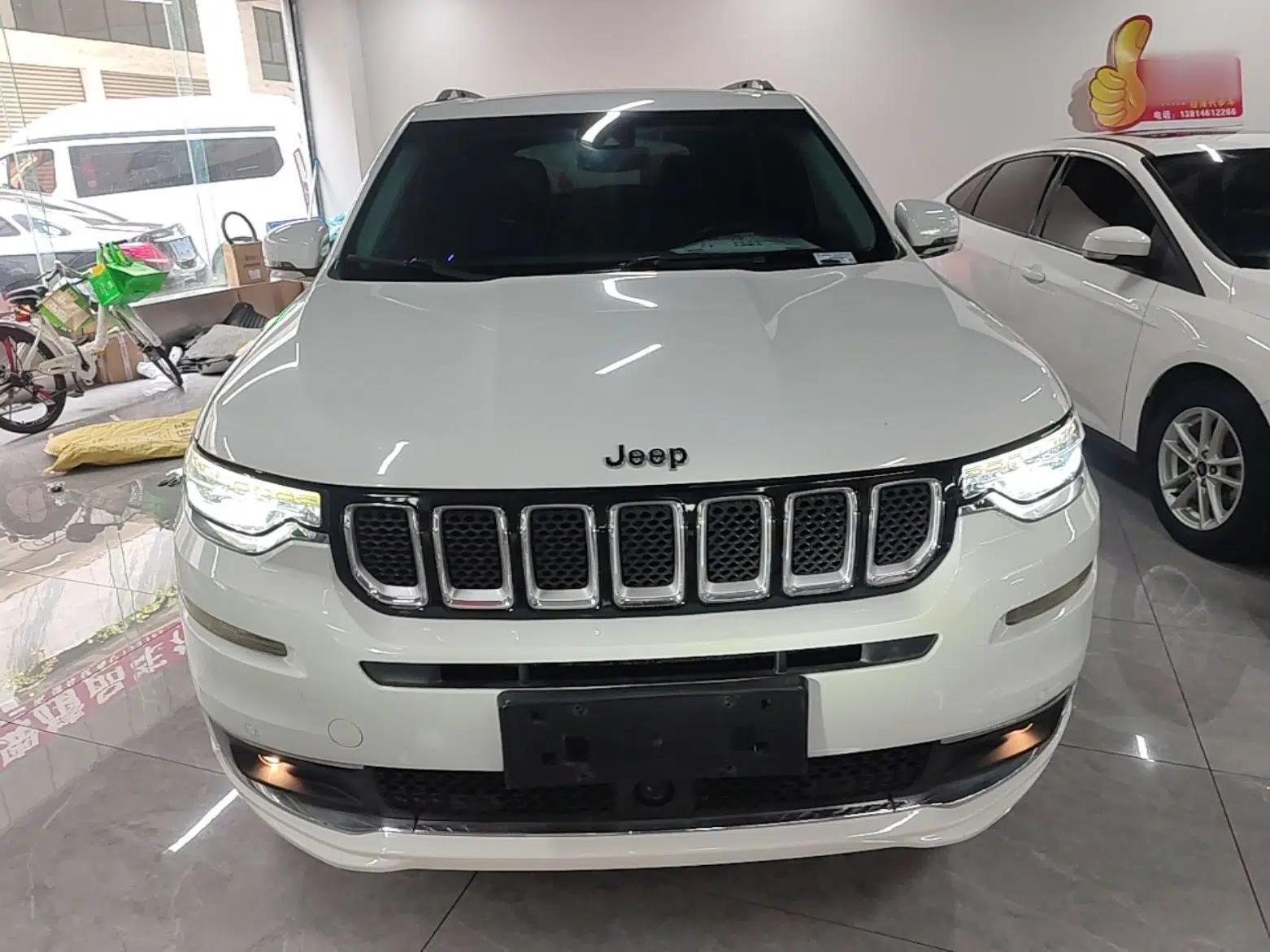 Jeep Grand Commander 2018 2.0T Four-Wheel Drive Smart Enjoyment Version China V Emission Standard — миниатюра 2