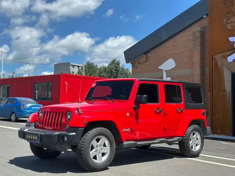 2015 Jeep Wrangler 2.8TD Sahara 4-Door — миниатюра 1