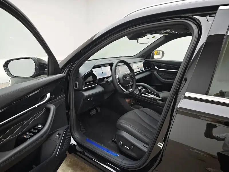 Geely Xingyue L 2024 2.0TD DCT EVO 2WD Long Wind Edition — миниатюра 17