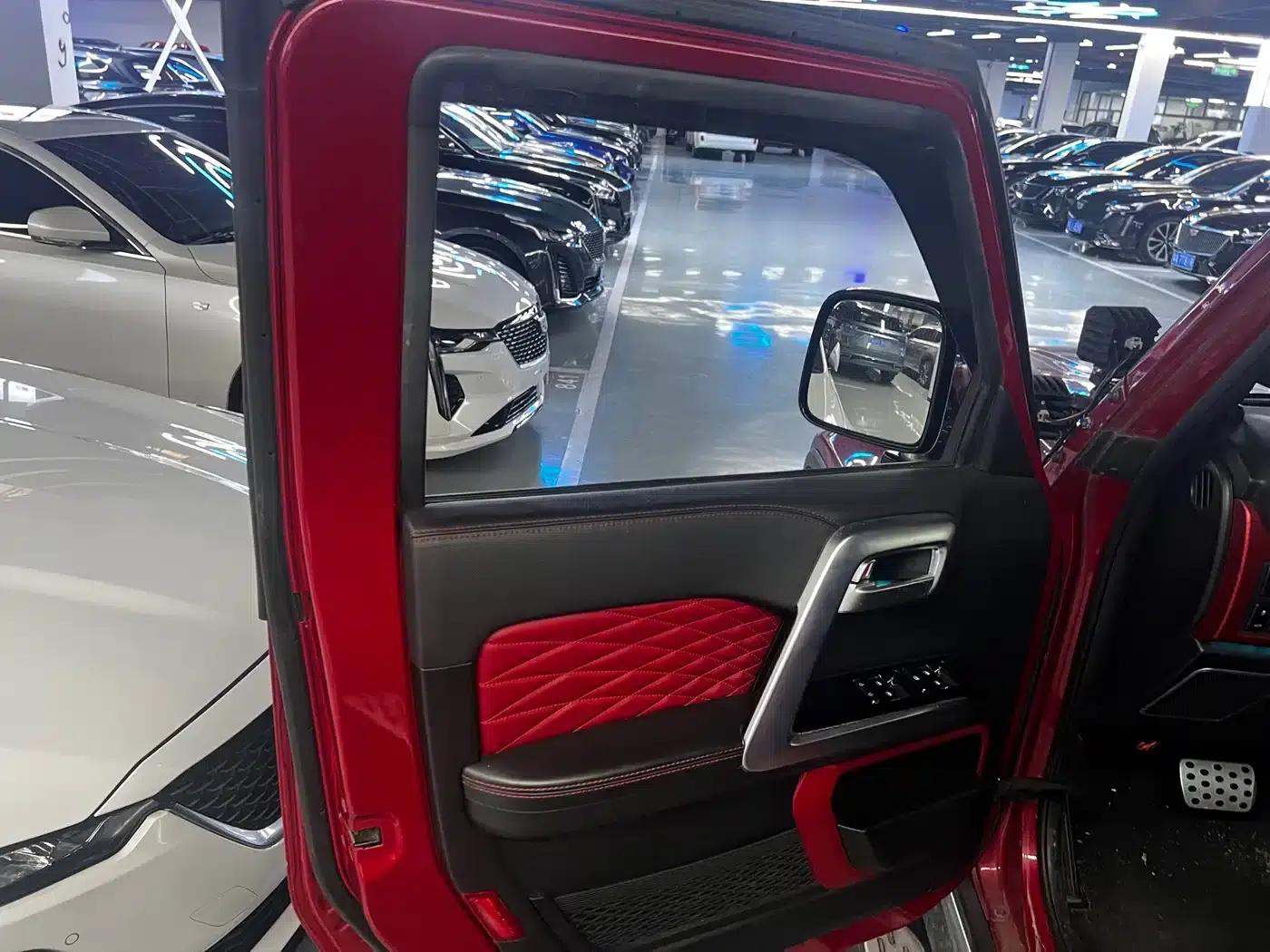 Beijing BJ40 2020 2.0T Automatic 4WD City Hunter Supreme Edition — миниатюра 5