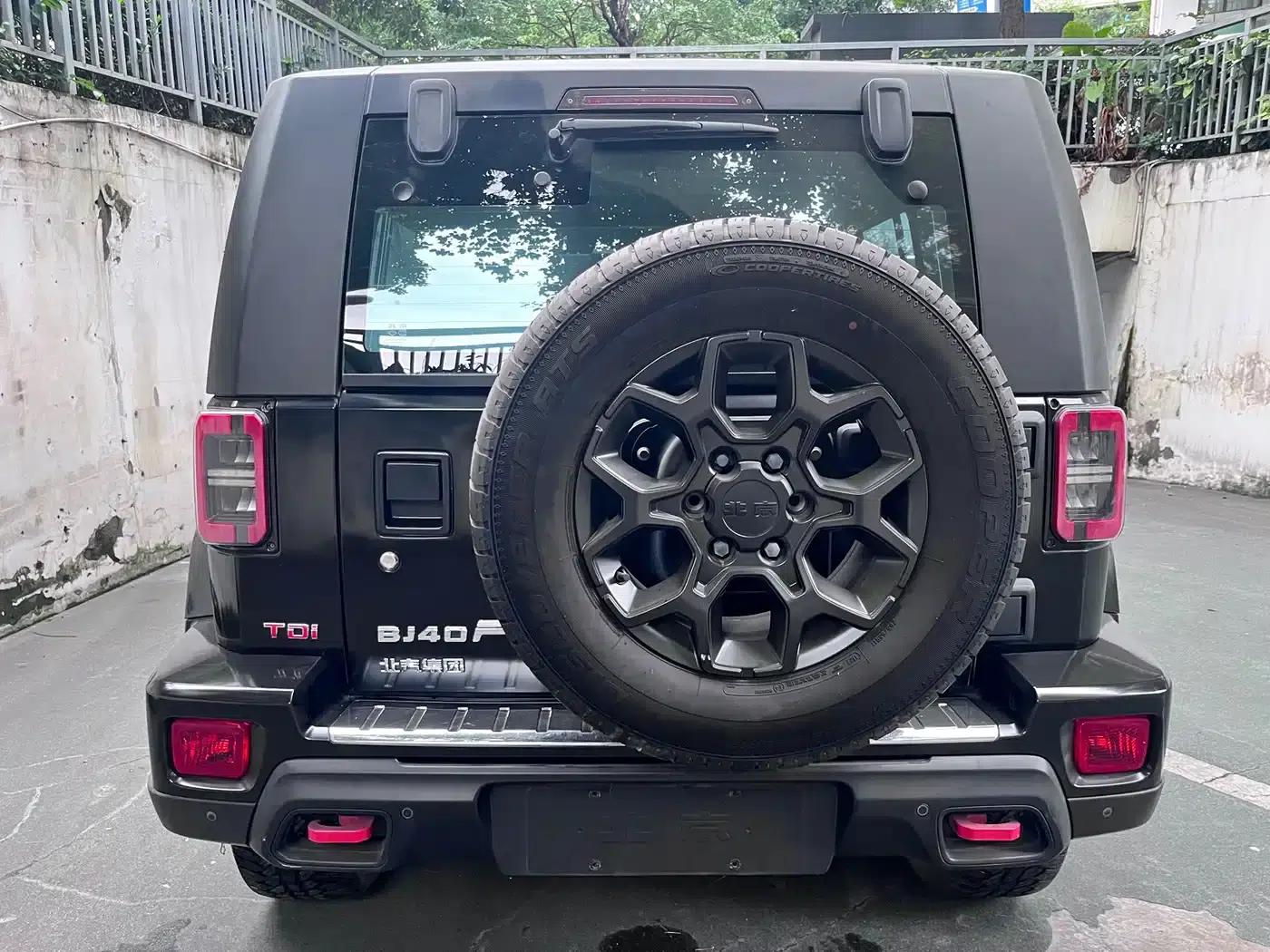 Beijing BJ40 2021 2.0D Automatic 4WD Blade Hero Edition (Hero Model) — миниатюра 16