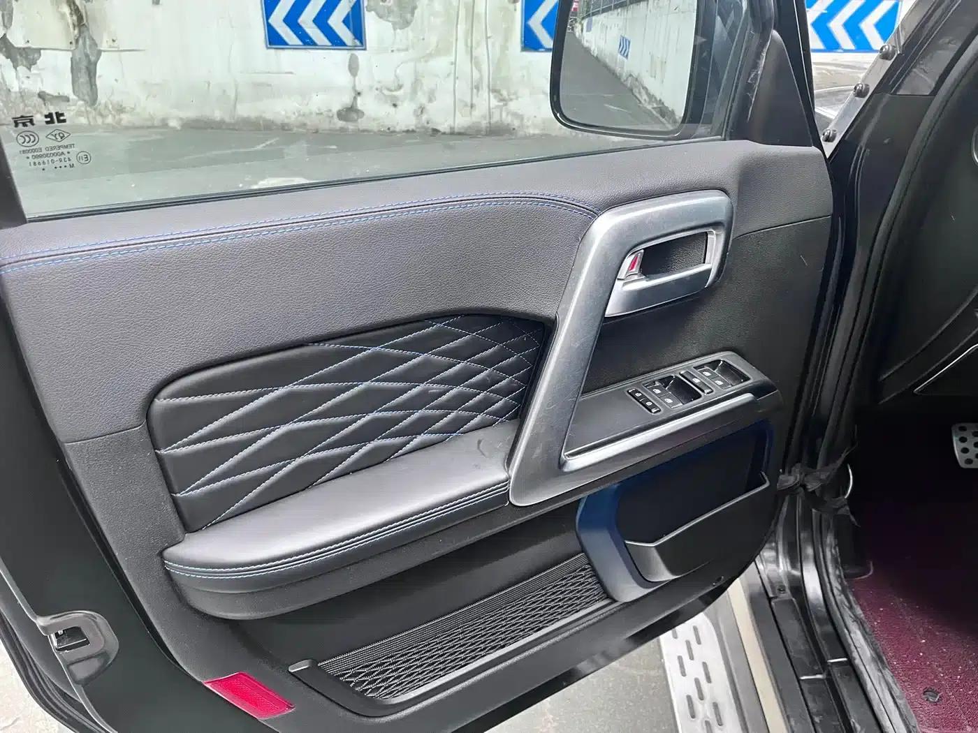 Beijing BJ40 2021 2.0D Automatic 4WD Blade Hero Edition (Hero Model) — миниатюра 6