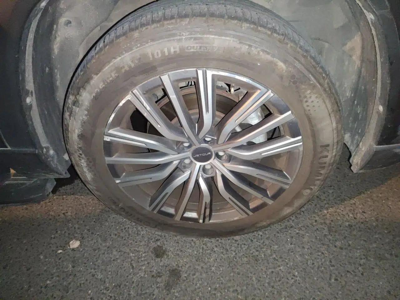 JETOUR X90 PLUS 2024 1.6TD DCT Villa PRO 7-Seater — миниатюра 8