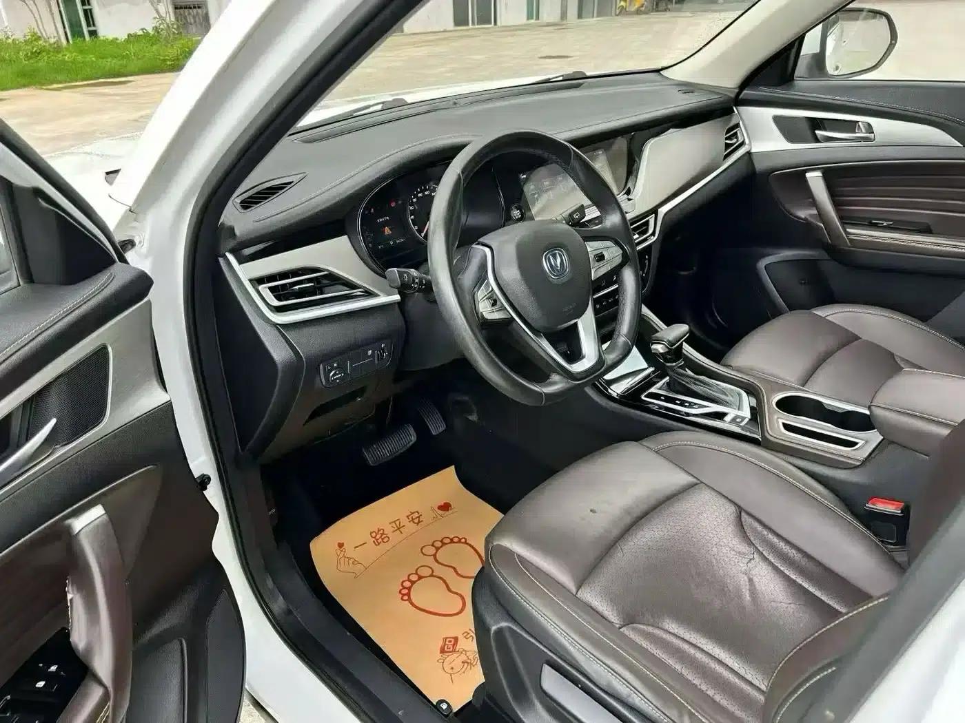 Changan CS35PLUS 2019 1.6L Automatic Connected Edition — миниатюра 4