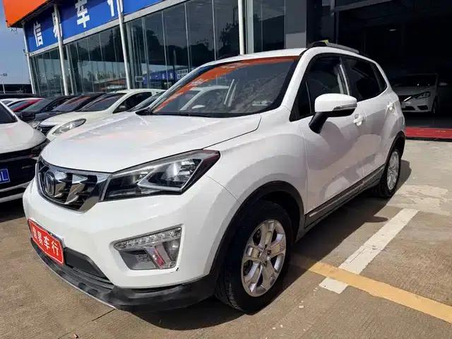 Changan CS15 2016 1.5L Automatic Fashion Edition