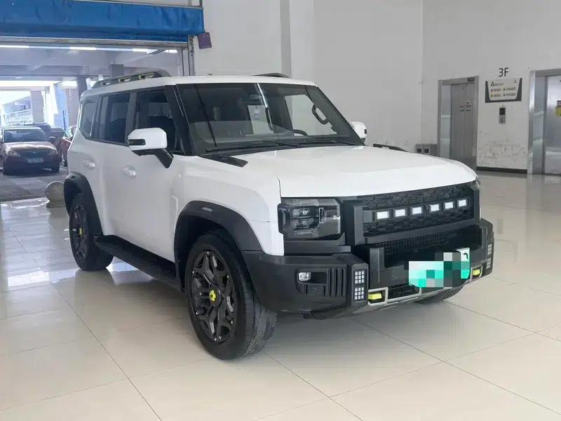 Jetour Traveler C-DM 2024 1.5TD DHT 208km 2WD Mountain Edition — миниатюра 3