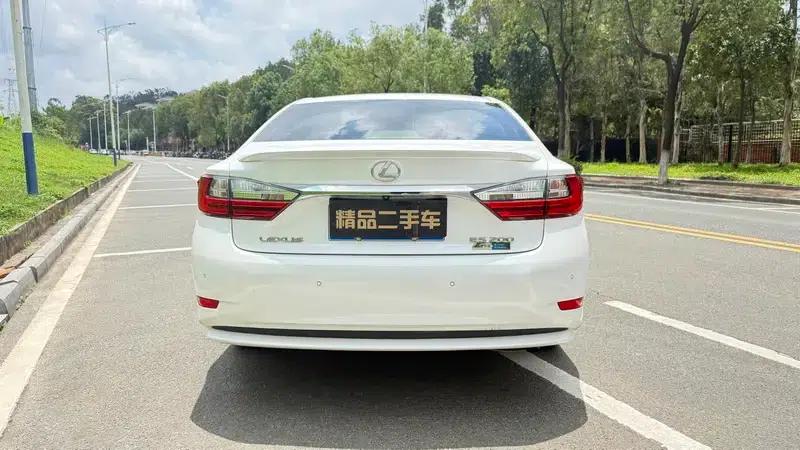 Lexus ES 2015 200 Elite Edition — миниатюра 5