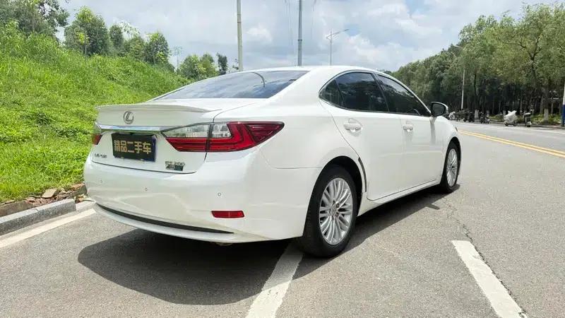 Lexus ES 2015 200 Elite Edition — миниатюра 6