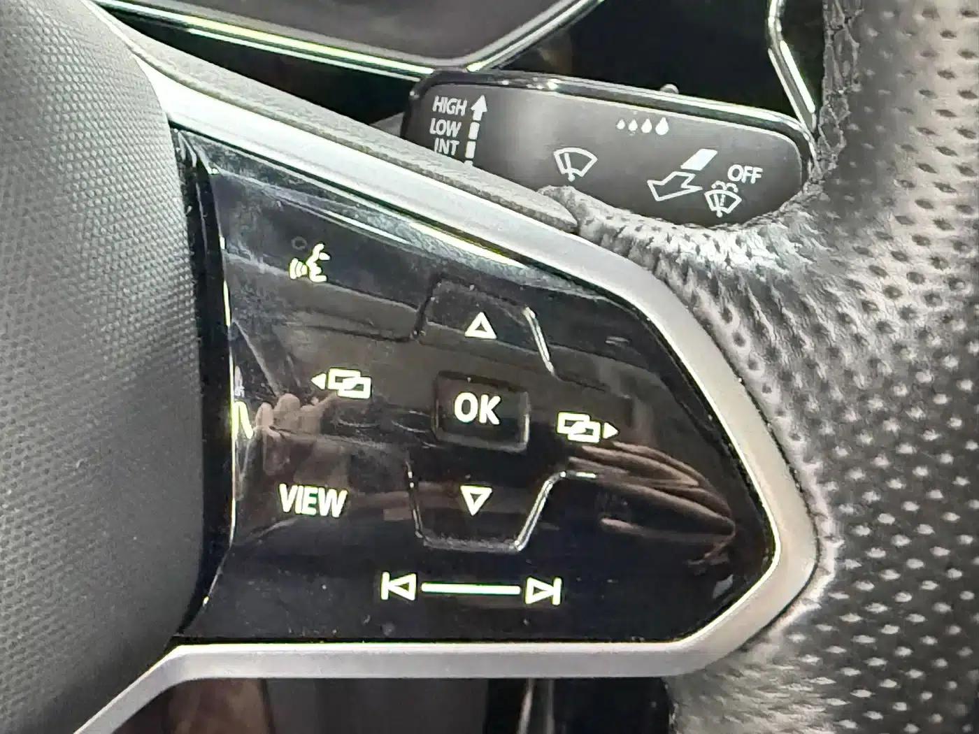 2023 Passat Facelift 280TSI Starry Sky Elite Edition — миниатюра 12