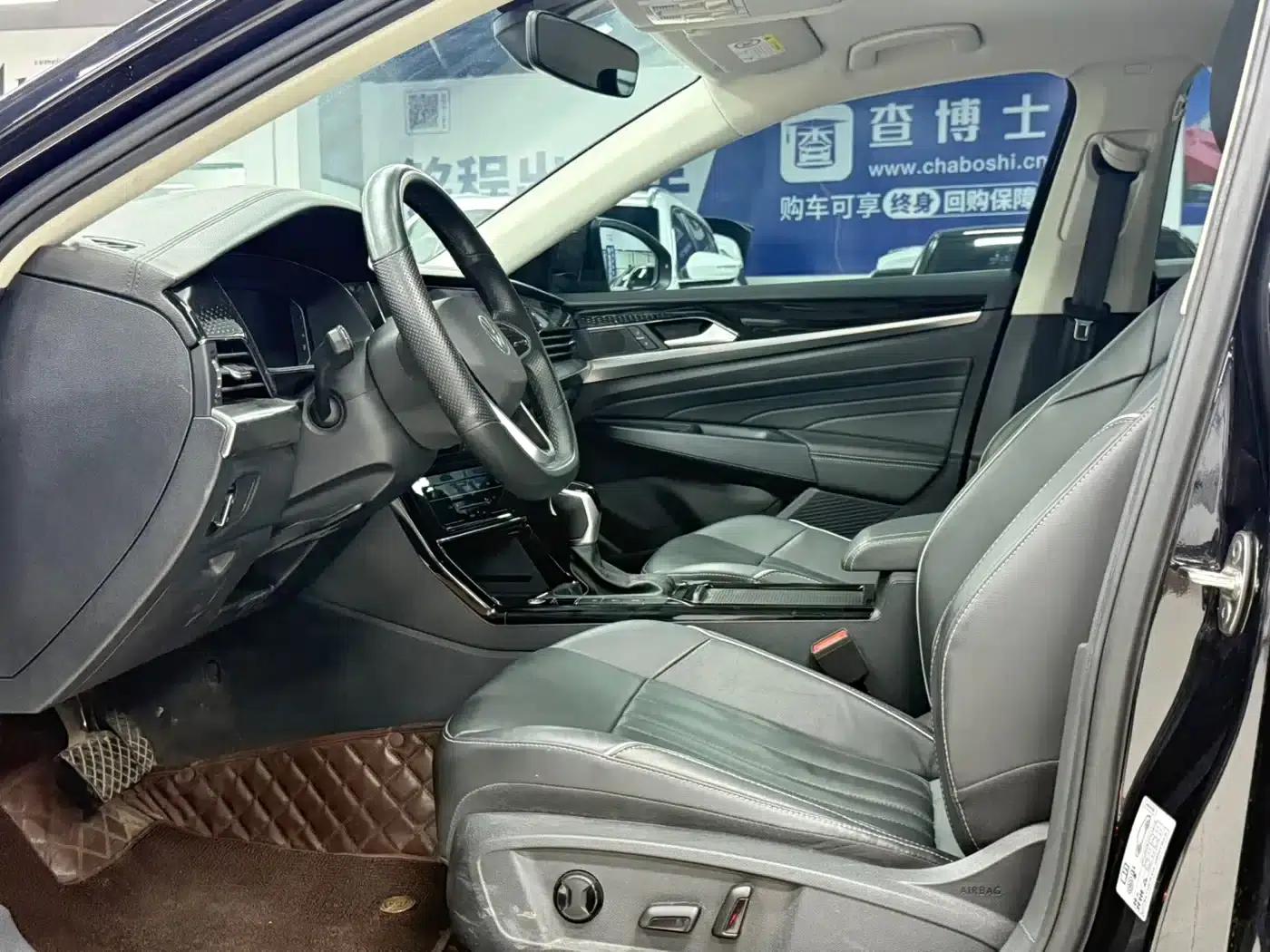 2023 Passat Facelift 280TSI Starry Sky Elite Edition — миниатюра 16