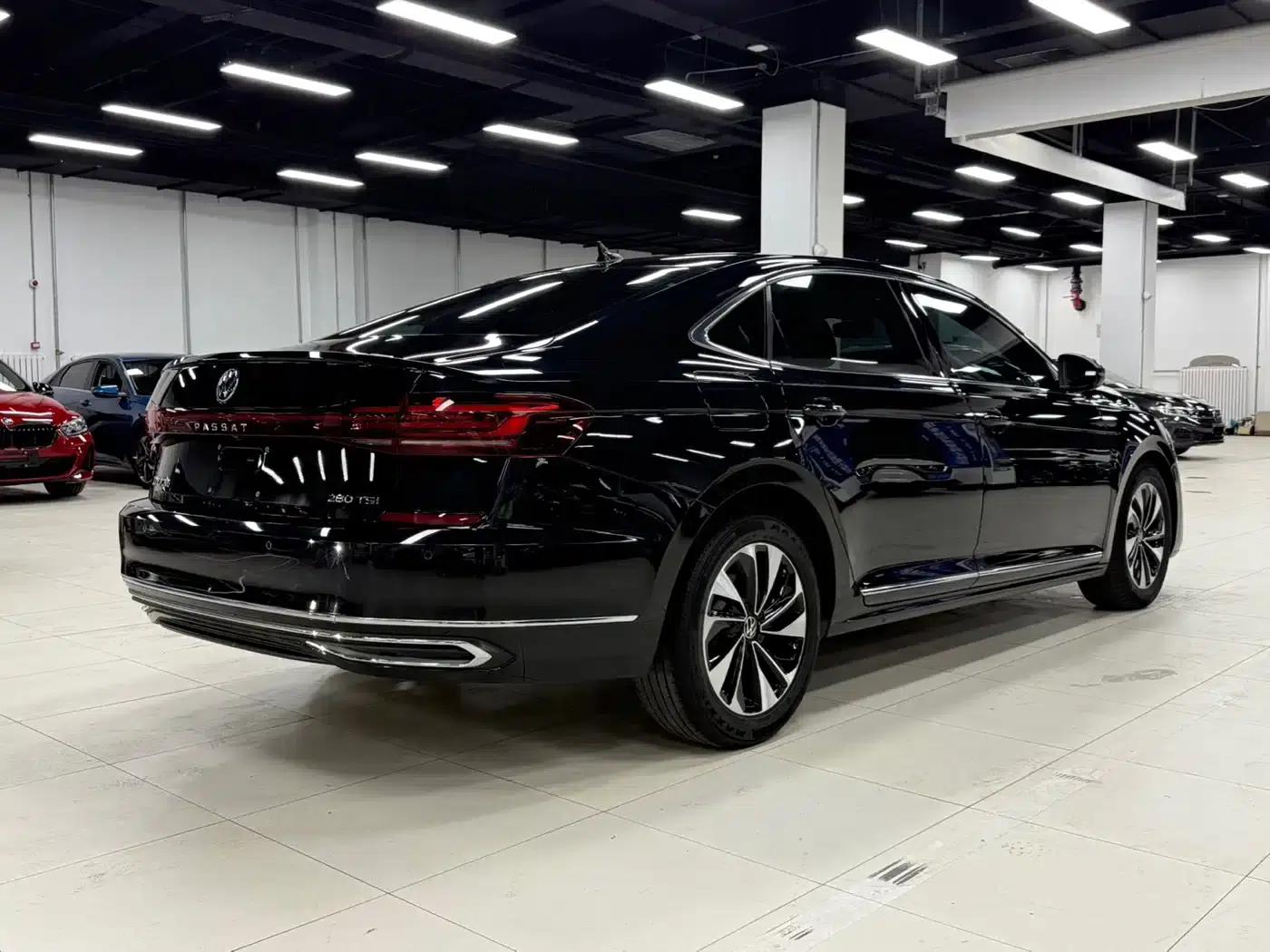2023 Passat Facelift 280TSI Starry Sky Elite Edition — миниатюра 5