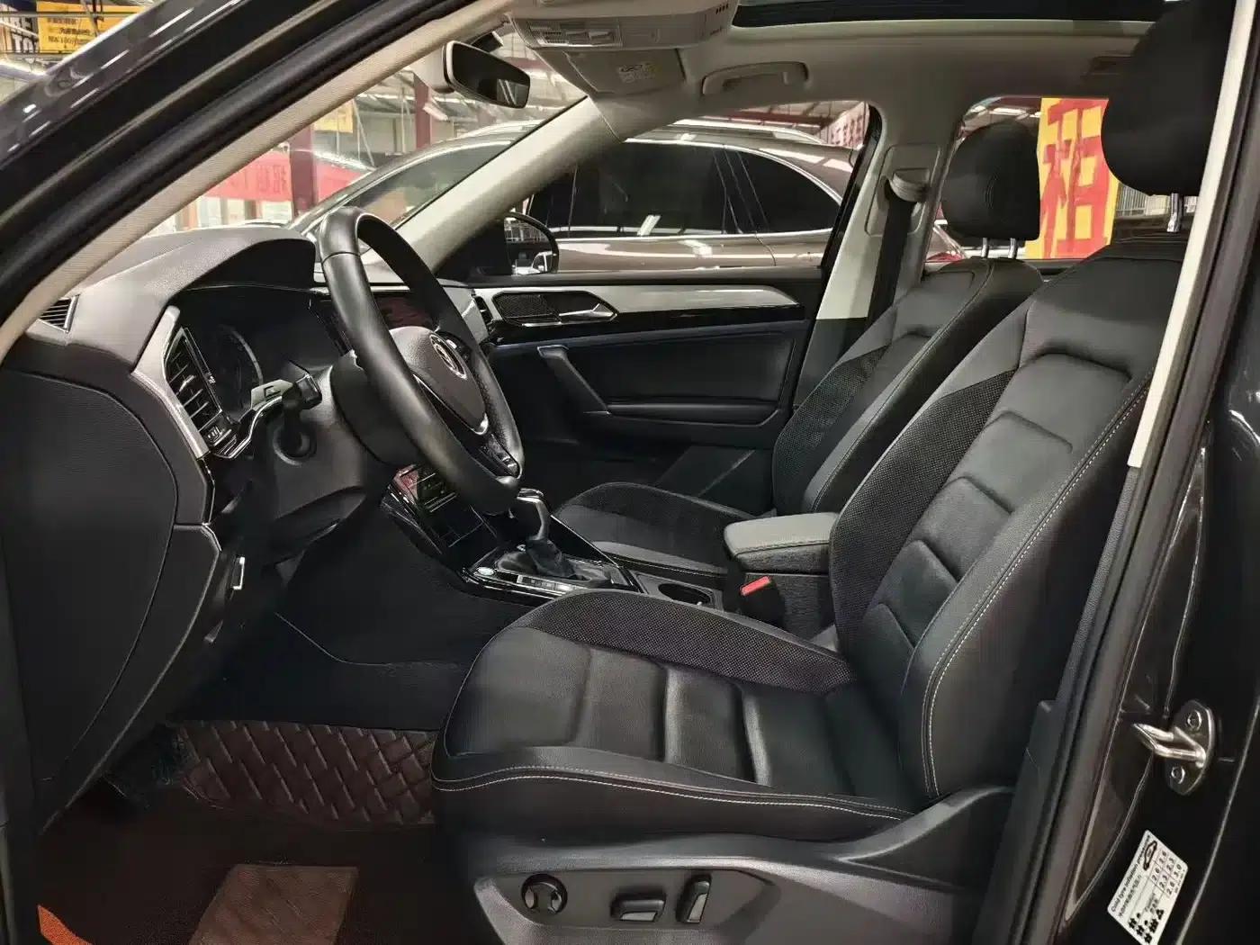 Tayron 2021 330TSI 2WD Luxury Intelligent Edition — миниатюра 4
