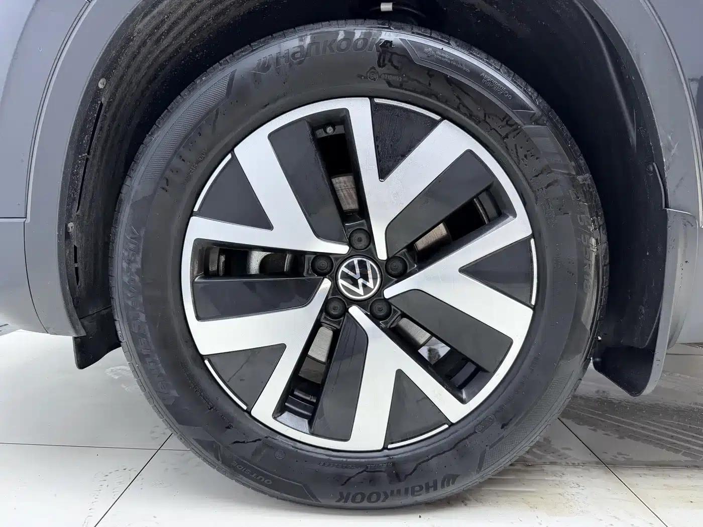 Tayron 2023 280TSI 2WD Luxury Plus Advanced Edition — миниатюра 8