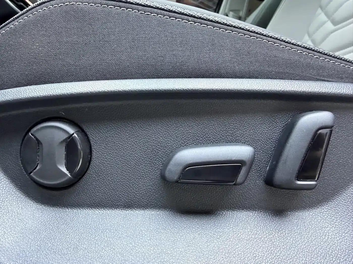 Tayron 2023 280TSI 2WD Luxury Plus Advanced Edition — миниатюра 9