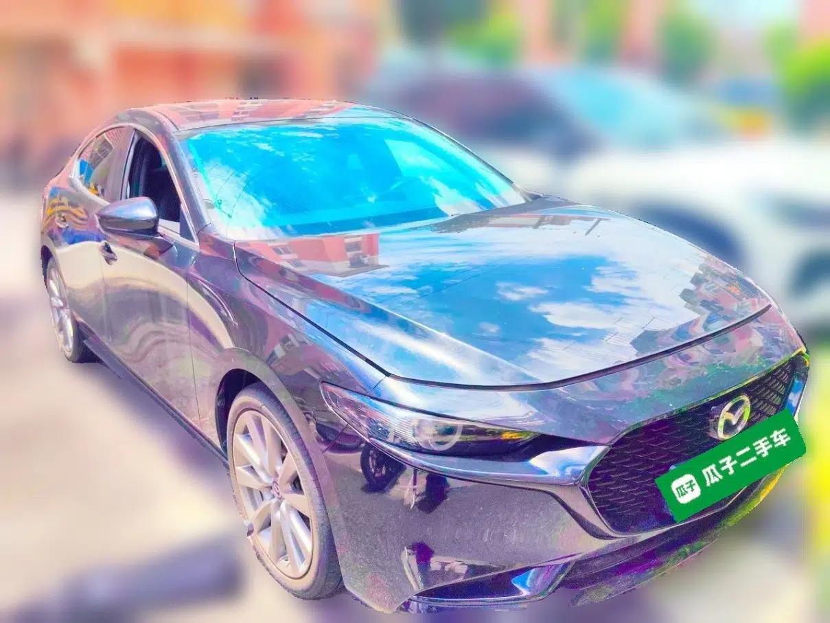 Mazda 3 Axela 2020 2.0L Automatic Luxury Version — миниатюра 3