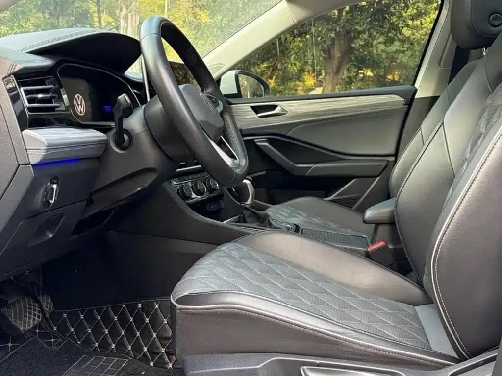 2023 Volkswagen Sagitar 280TSI DSG Super Edition — миниатюра 4