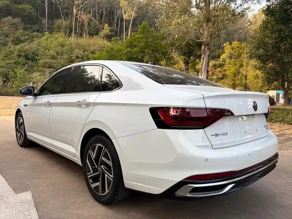2023 Volkswagen Sagitar 280TSI DSG Super Edition — миниатюра 9