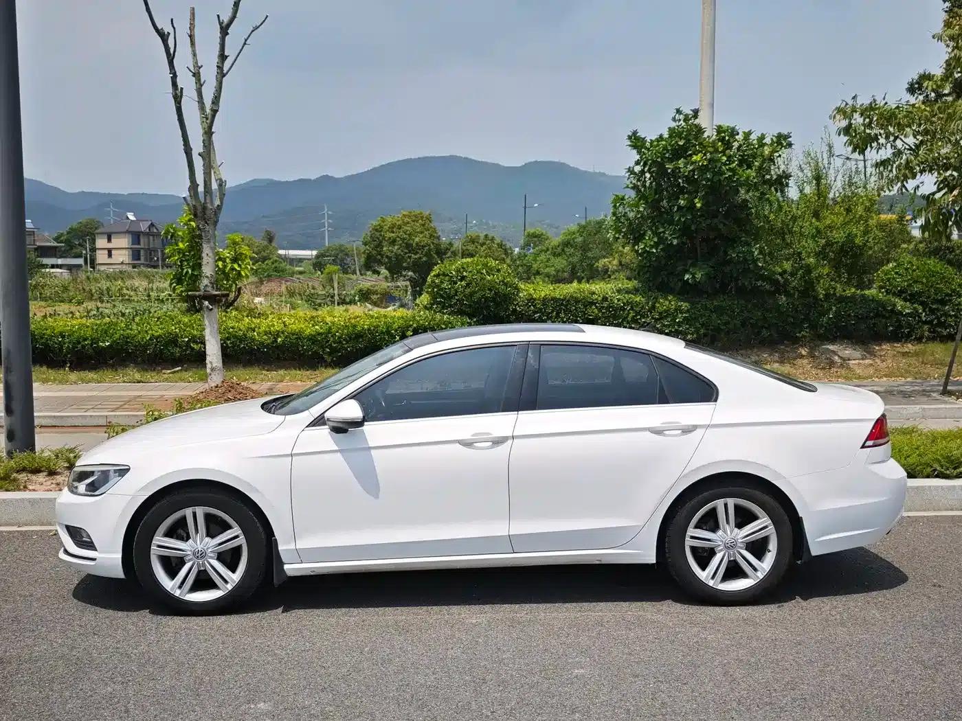 Lamando 2015 280TSI DSG Comfort Edition — миниатюра 3