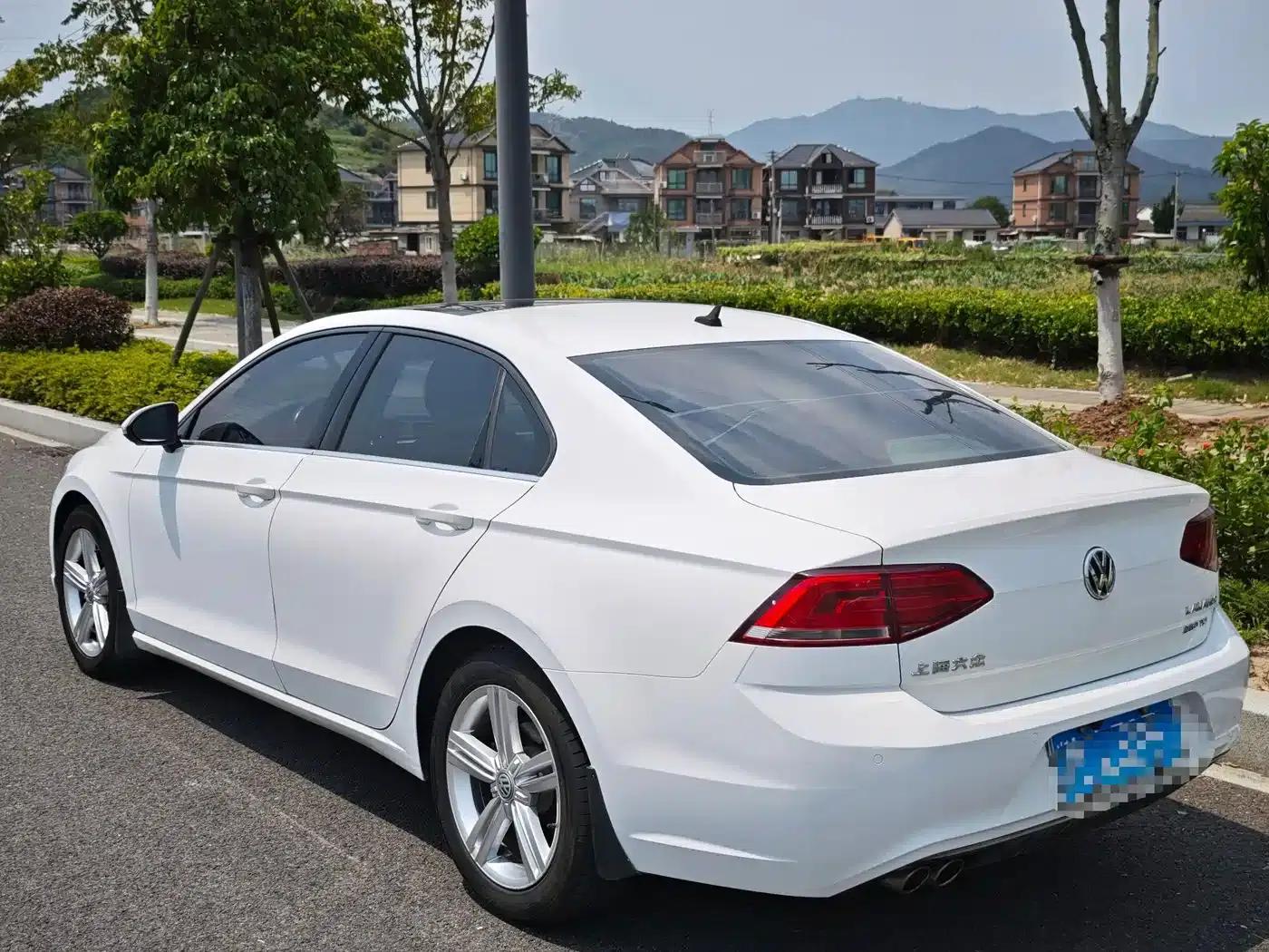 Lamando 2015 280TSI DSG Comfort Edition — миниатюра 4