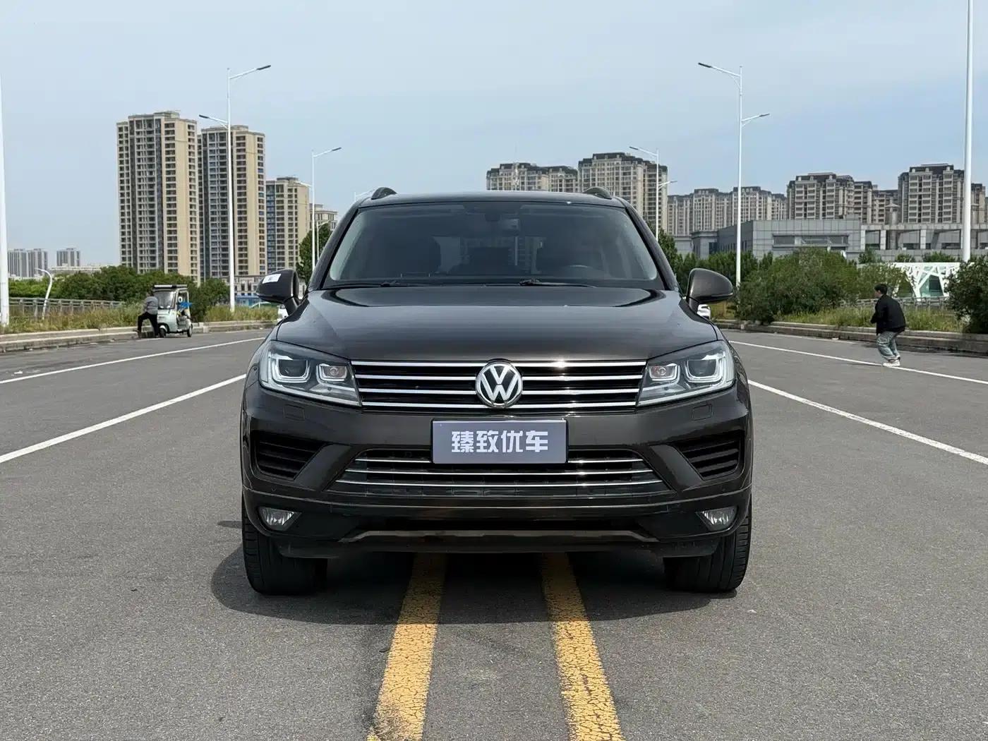 Touareg 2016 3.0TSI Standard Edition — миниатюра 2