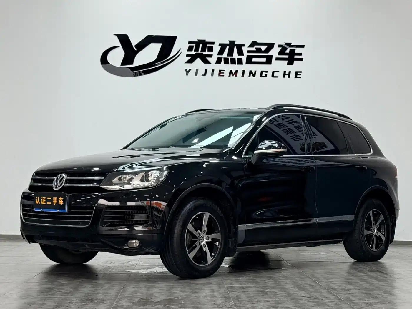 Touareg 2011 3.0TDI Diesel Comfort Model — миниатюра 1