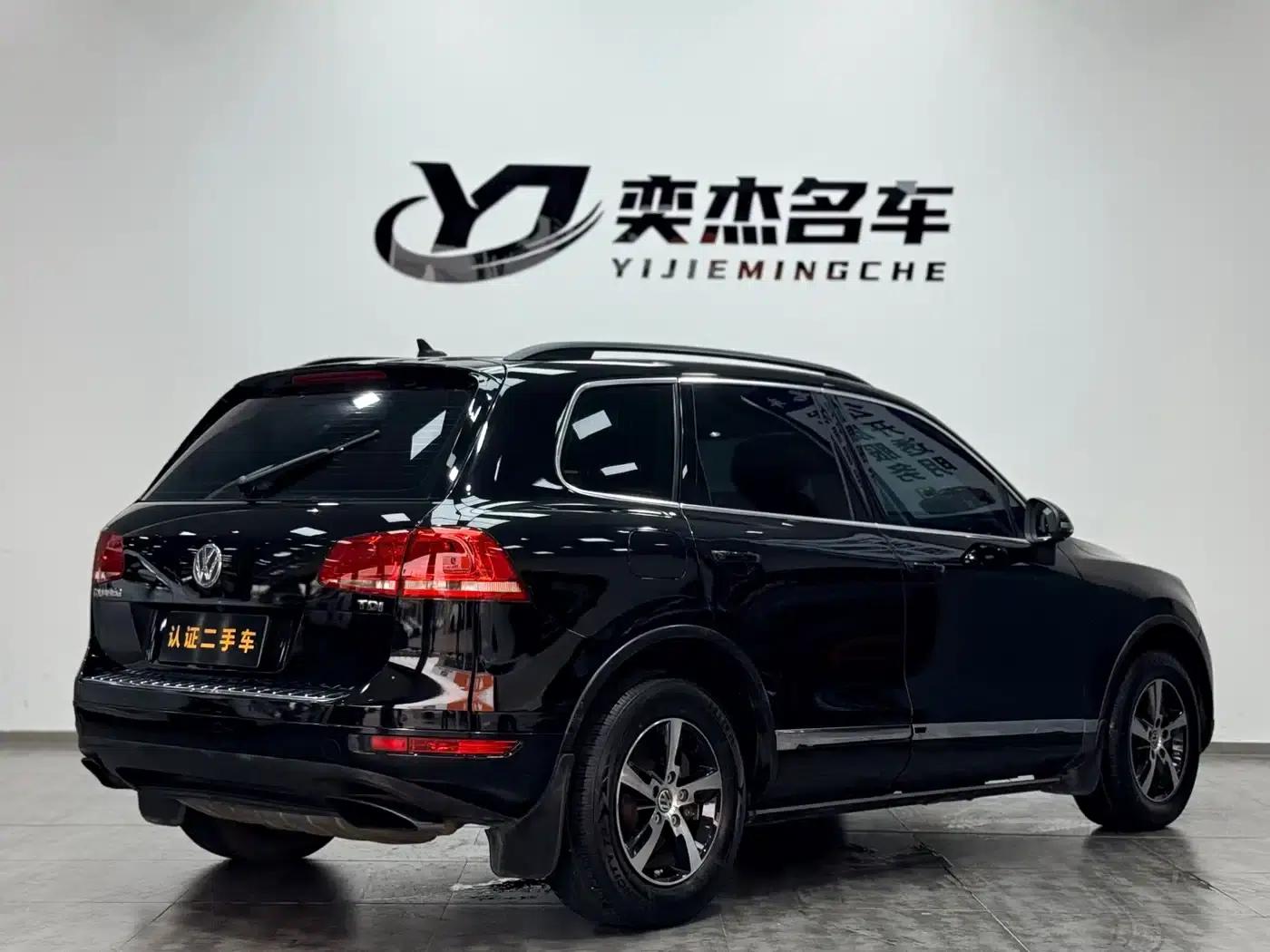 Touareg 2011 3.0TDI Diesel Comfort Model — миниатюра 9