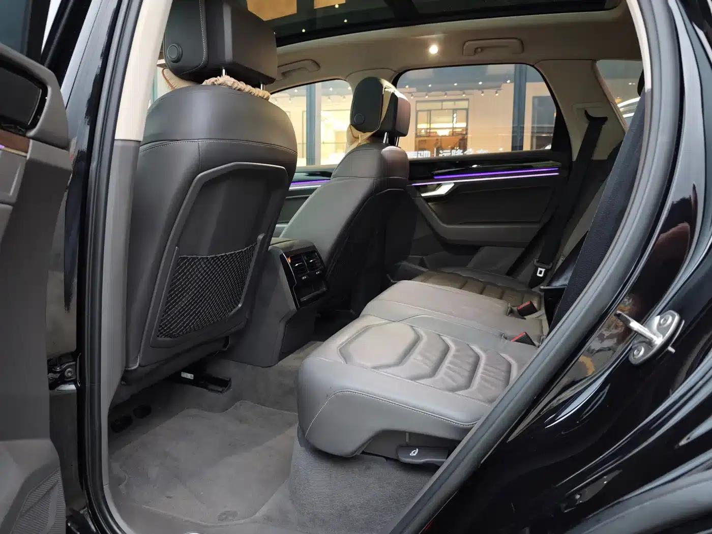 Touareg 2019 3.0TSI R-Line Edition (China VI Emission Standard) — миниатюра 5