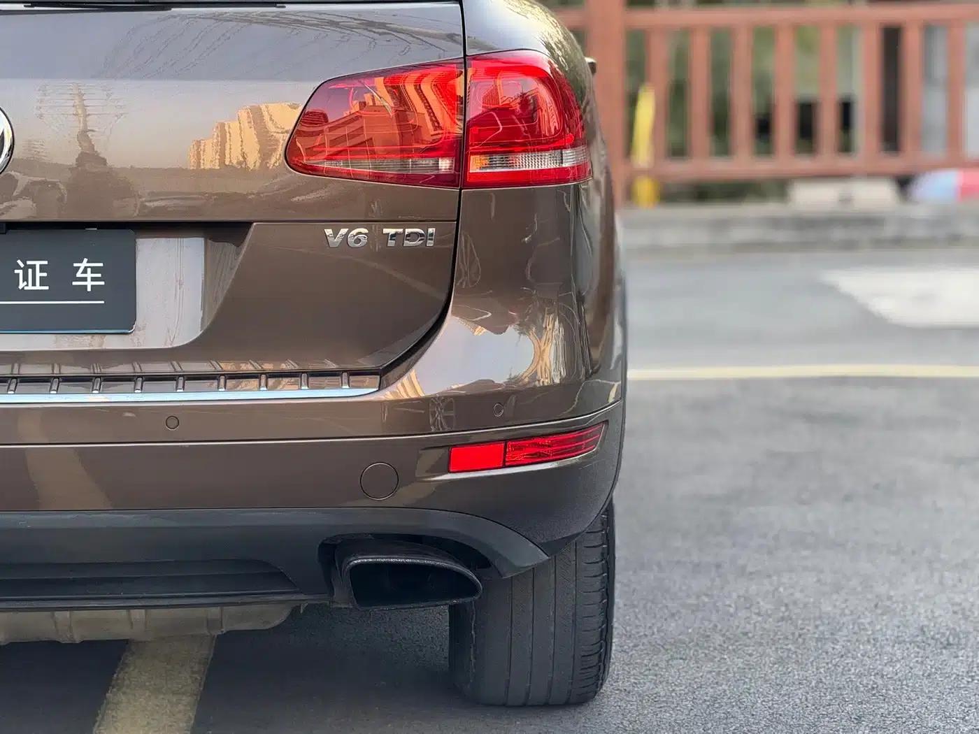 Touareg 2011 3.0TDI Diesel Standard Edition — миниатюра 24