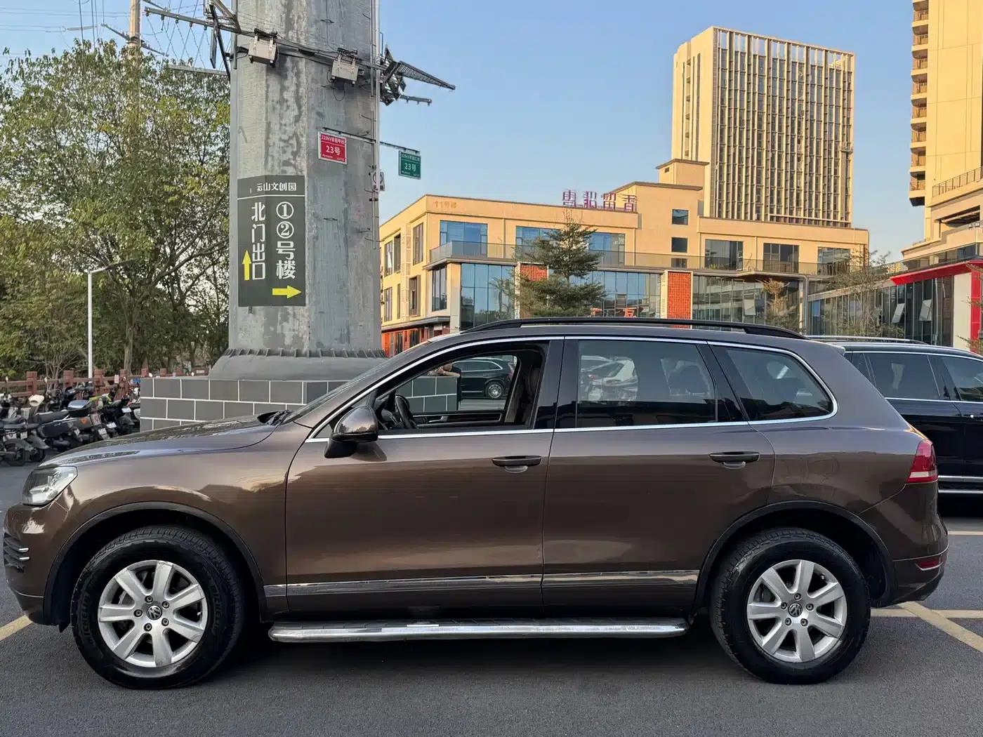 Touareg 2011 3.0TDI Diesel Standard Edition — миниатюра 7