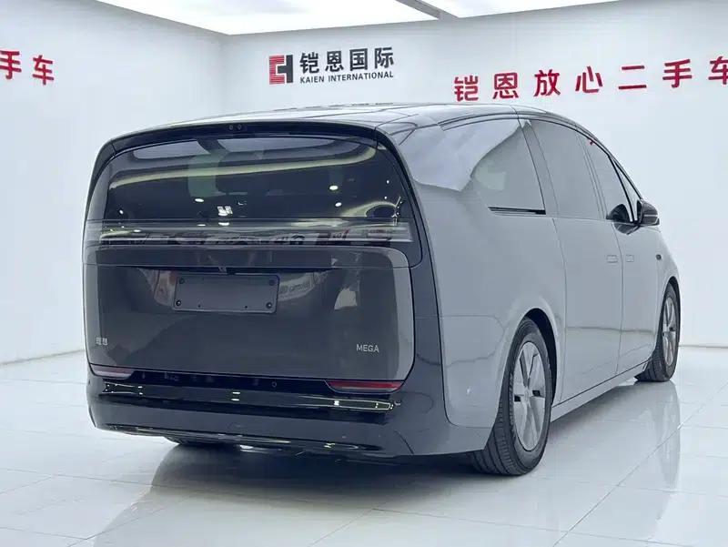 Li Auto MEGA 2024 Ultra Edition — миниатюра 6