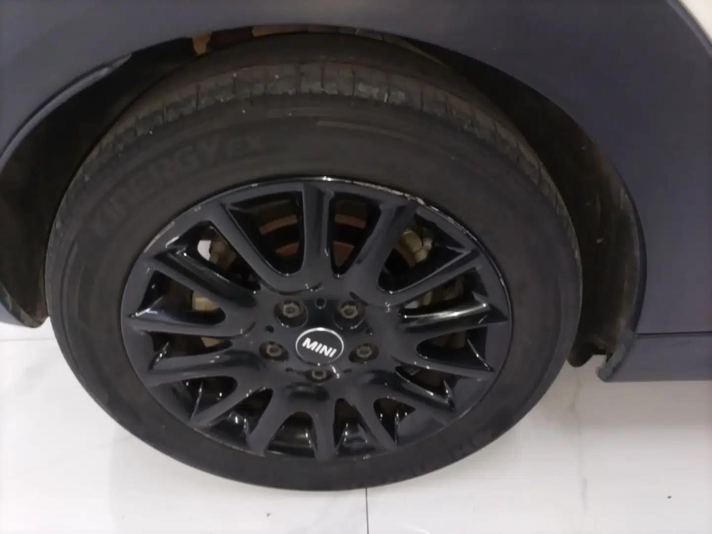 MINI 2016 1.2T ONE Pioneer Edition — миниатюра 11